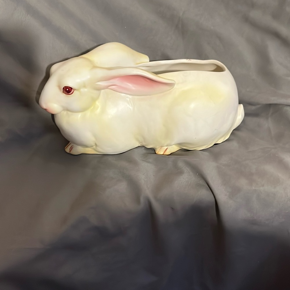 Vintage left on bunny planter